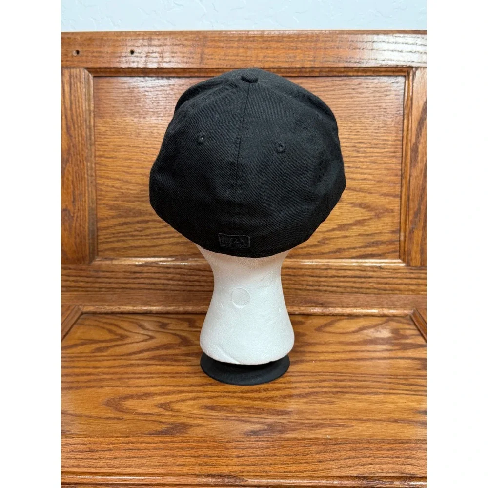 New Era 59FIFTY Los Angeles Dodgers Hat Mens 7 1/4 Black on Black Fitted MLB Cap